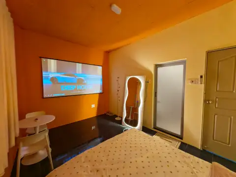 Phòng Orange 4